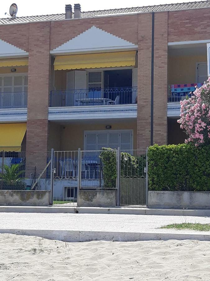 Appartamento Emilia Cupra Marittima Eksteriør bilde